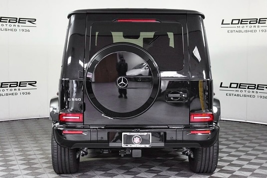 Black on Red Pepper 2025 G550 G Wagon For Sale