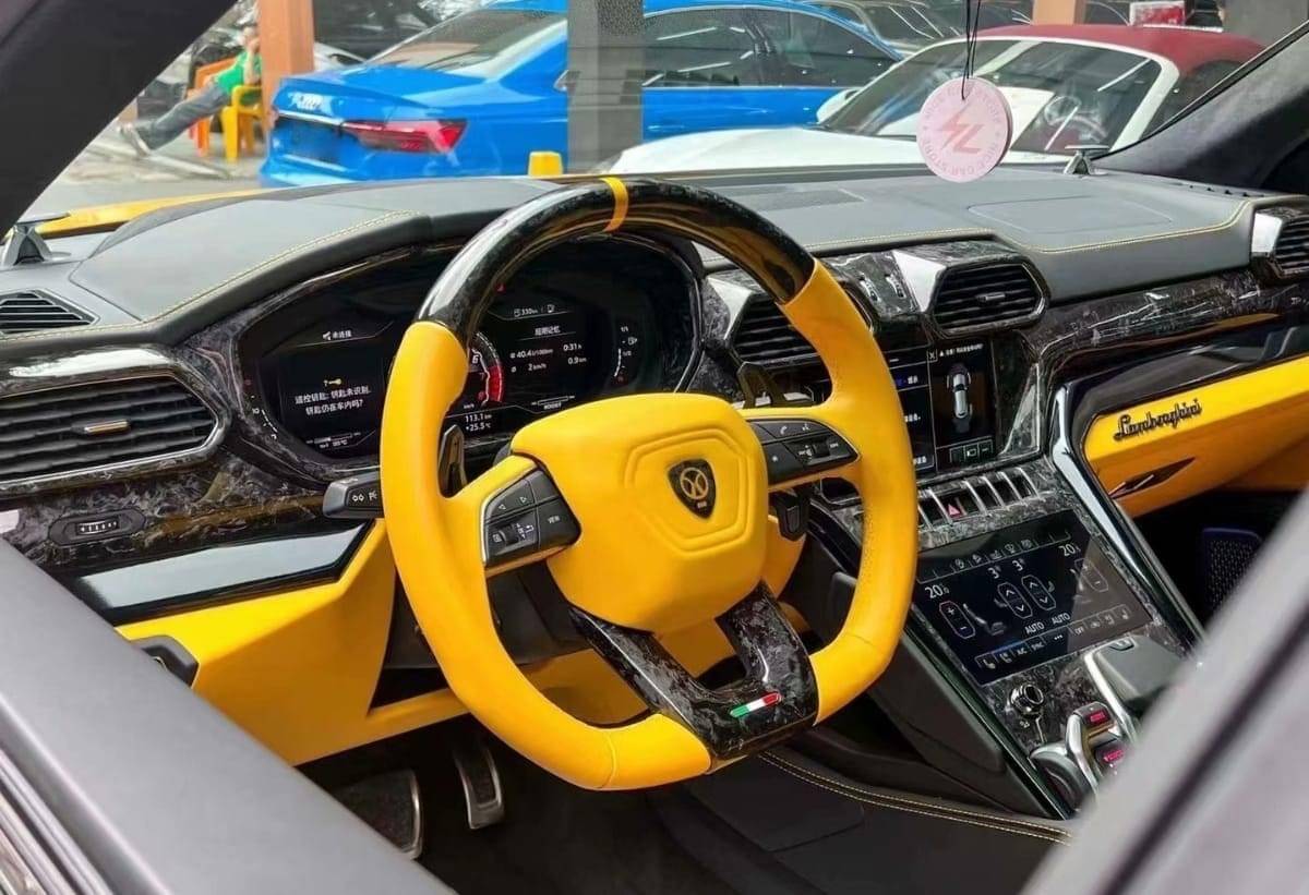 Urus Lamborghini Steering Wheel by Players Club